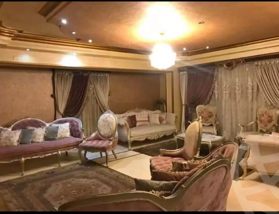 https://aqarmap.com.eg/ar/listing/6089976-for-sale-cairo-mokattam-lhdb-l-ly-shareaa-9