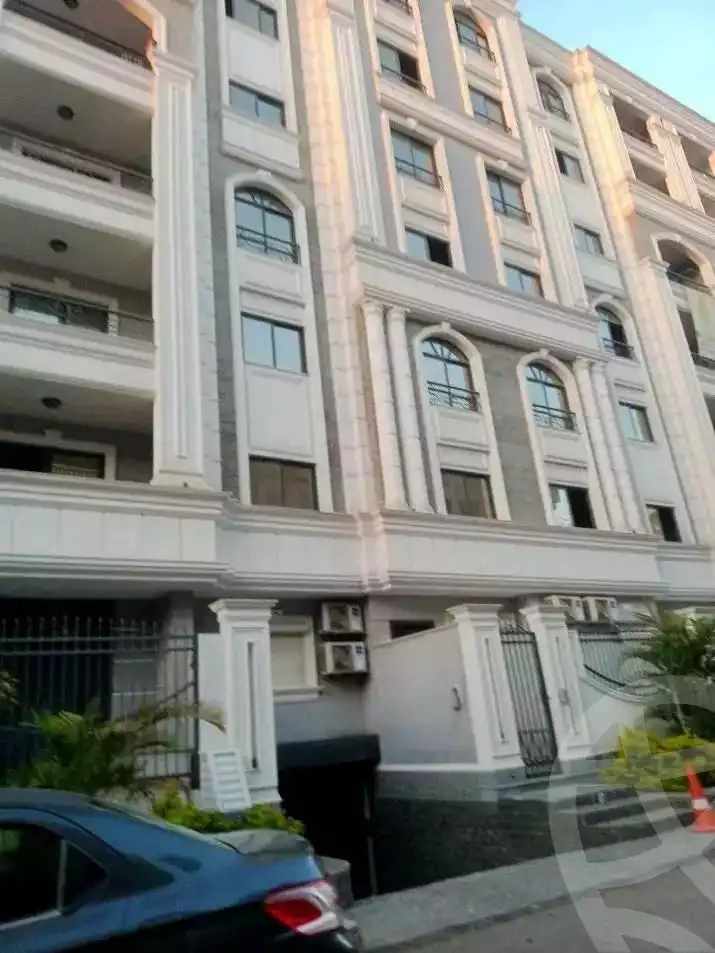 https://aqarmap.com.eg/en/listing/6090304-for-sale-cairo-mokattam-lhdb-l-ly-diplomats-neighborhood