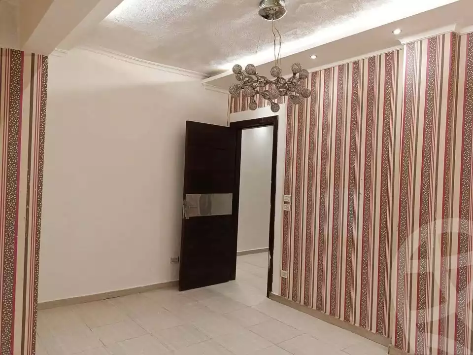 https://aqarmap.com.eg/ar/listing/6090796-for-sale-alexandria-camp-cesar-port-said-street