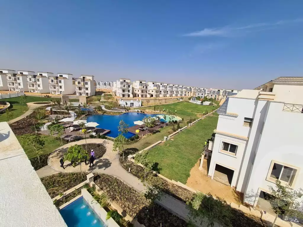 https://aqarmap.com.eg/en/listing/6090838-for-sale-cairo-6th-of-october-compounds-mountain-view-chillout-park-mountain-view-lakeside