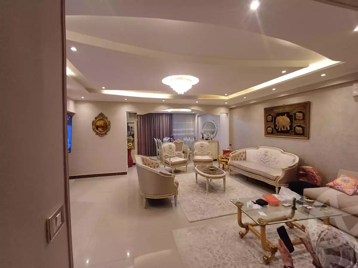 https://aqarmap.com.eg/en/listing/6091177-for-sale-cairo-mokattam-lhdb-l-ly-el-naforah-square