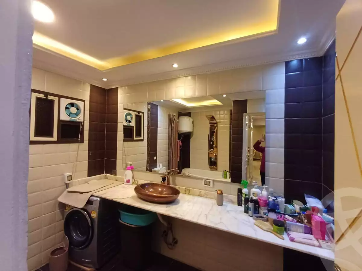 https://aqarmap.com.eg/en/listing/6091177-for-sale-cairo-mokattam-lhdb-l-ly-el-naforah-square