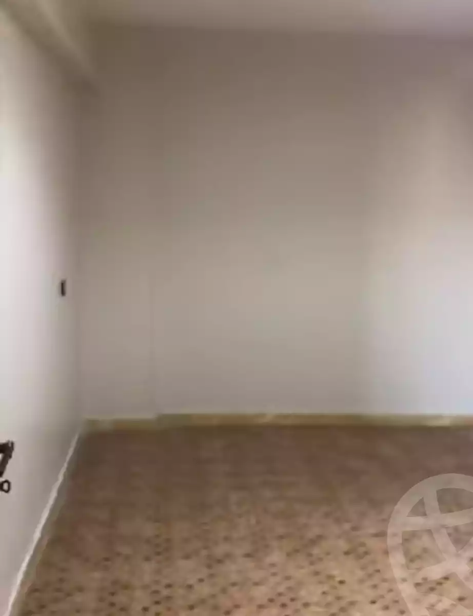 https://aqarmap.com.eg/ar/listing/6091572-for-sale-alexandria-l-jmy-el-hanouvel-abo-bakr-el-sedeek-st