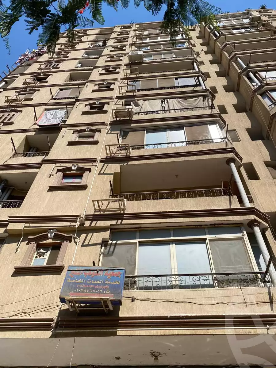 https://aqarmap.com.eg/en/listing/6091652-for-sale-cairo-shoubra-el-sahel-rostom-st