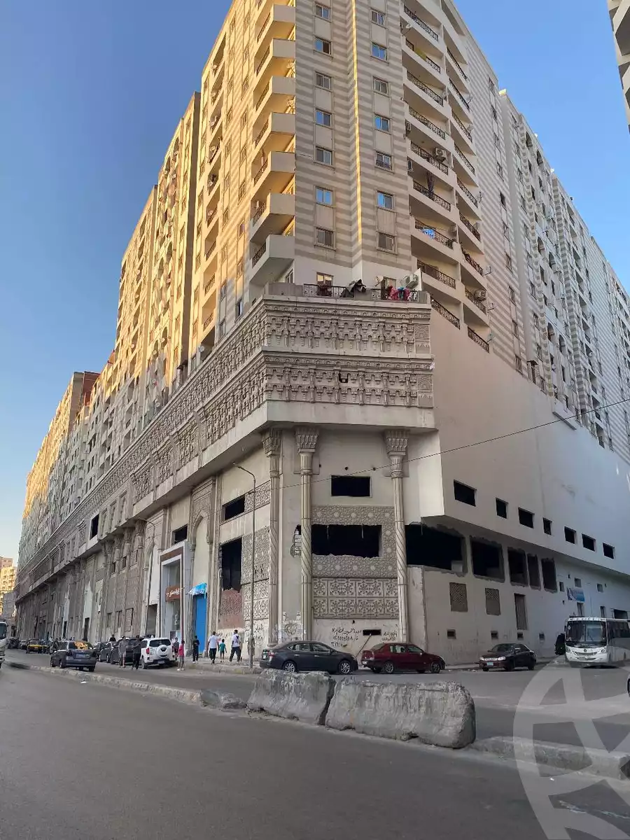 https://aqarmap.com.eg/en/listing/6091875-for-sale-alexandria-lsywf-mostafa-kamel-st