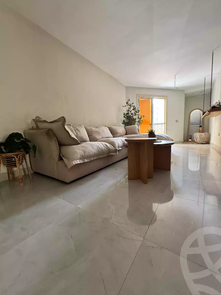 https://aqarmap.com.eg/en/listing/6092262-for-sale-cairo-mokattam-compounds-kmbwnd-jwldn-jyts