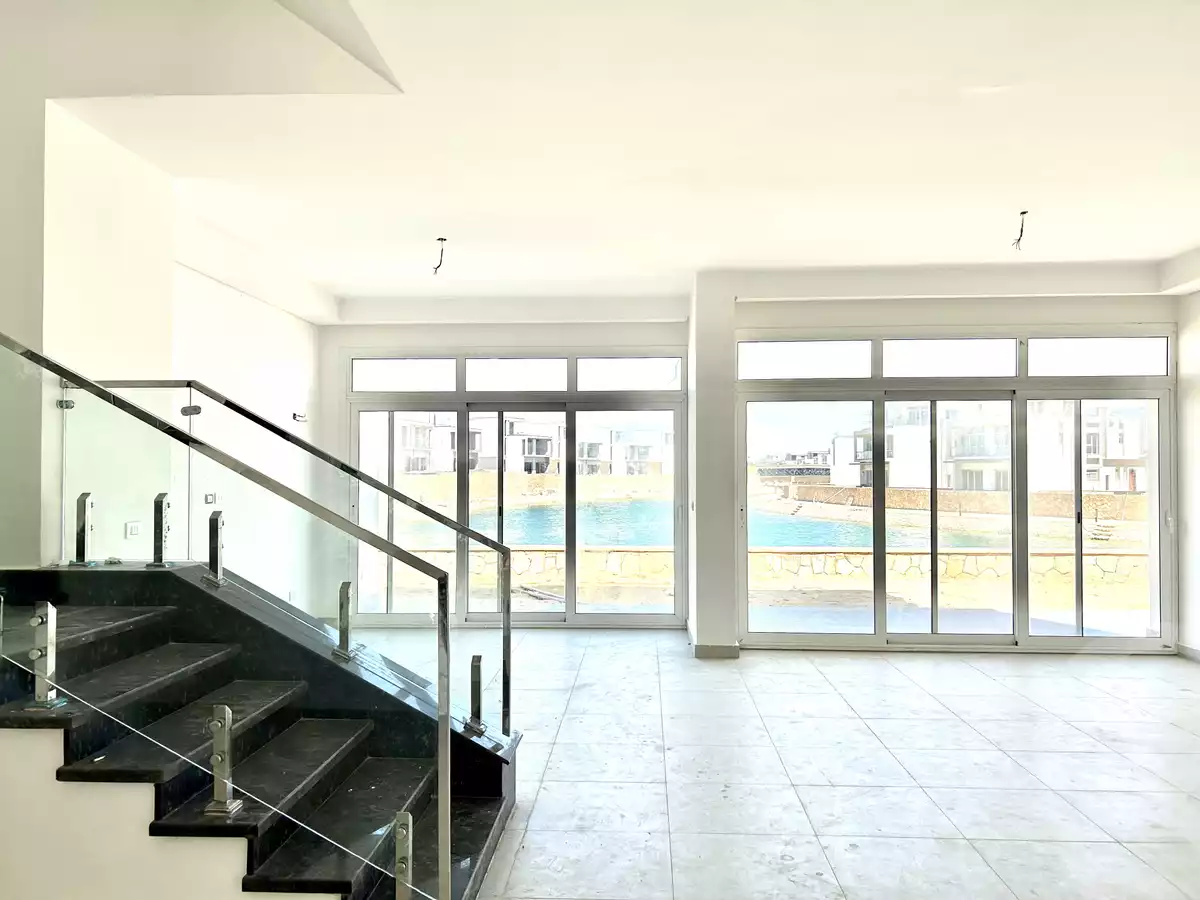 https://aqarmap.com.eg/ar/listing/6082745-for-sale-north-coast-new-alamein-mntj-t-l-lmyn-ljdyd-kmbwnd-mzryn