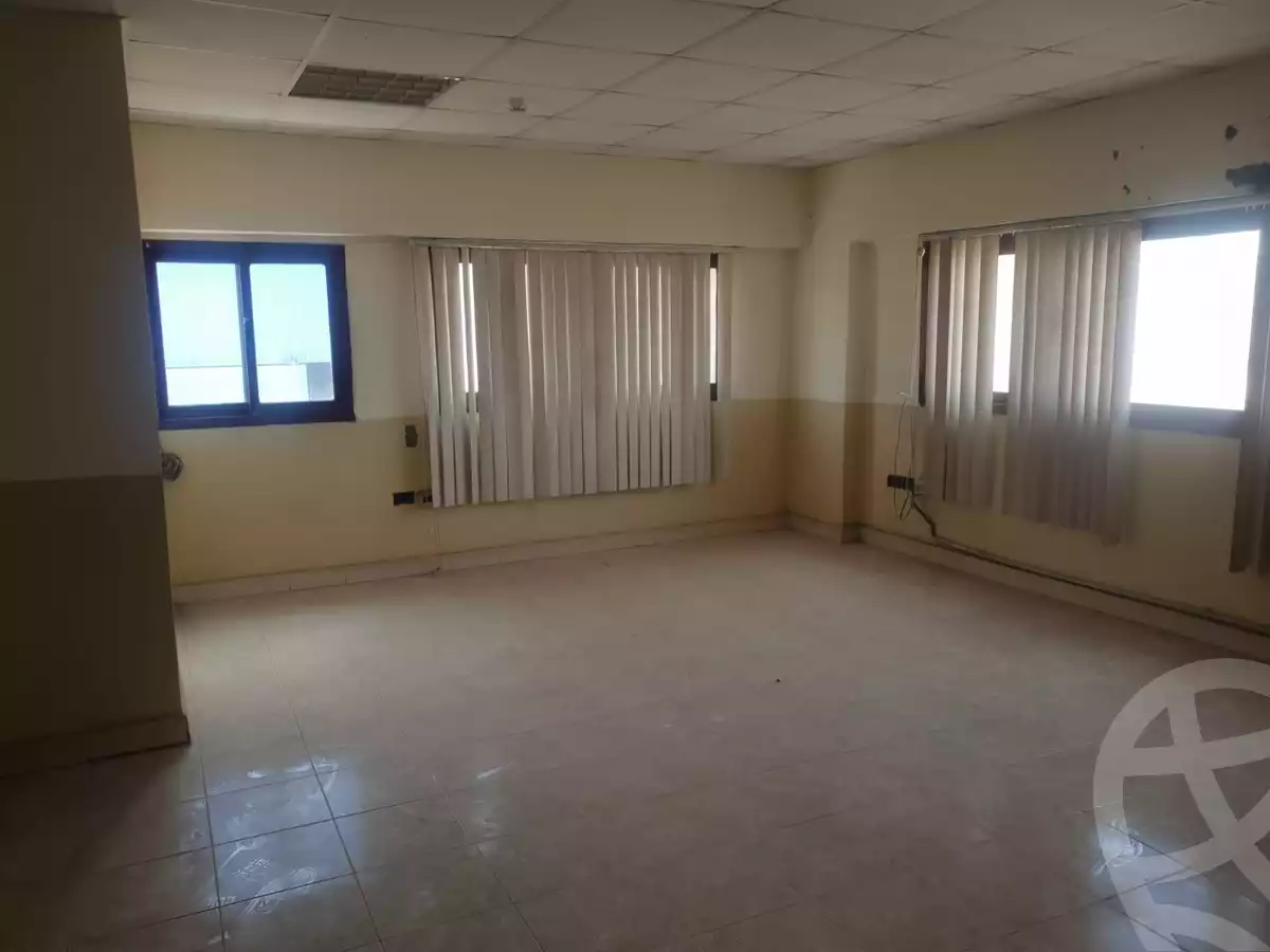 https://aqarmap.com.eg/en/listing/6091902-for-sale-cairo-new-cairo-el-maantiqah-el-sinaiyyah