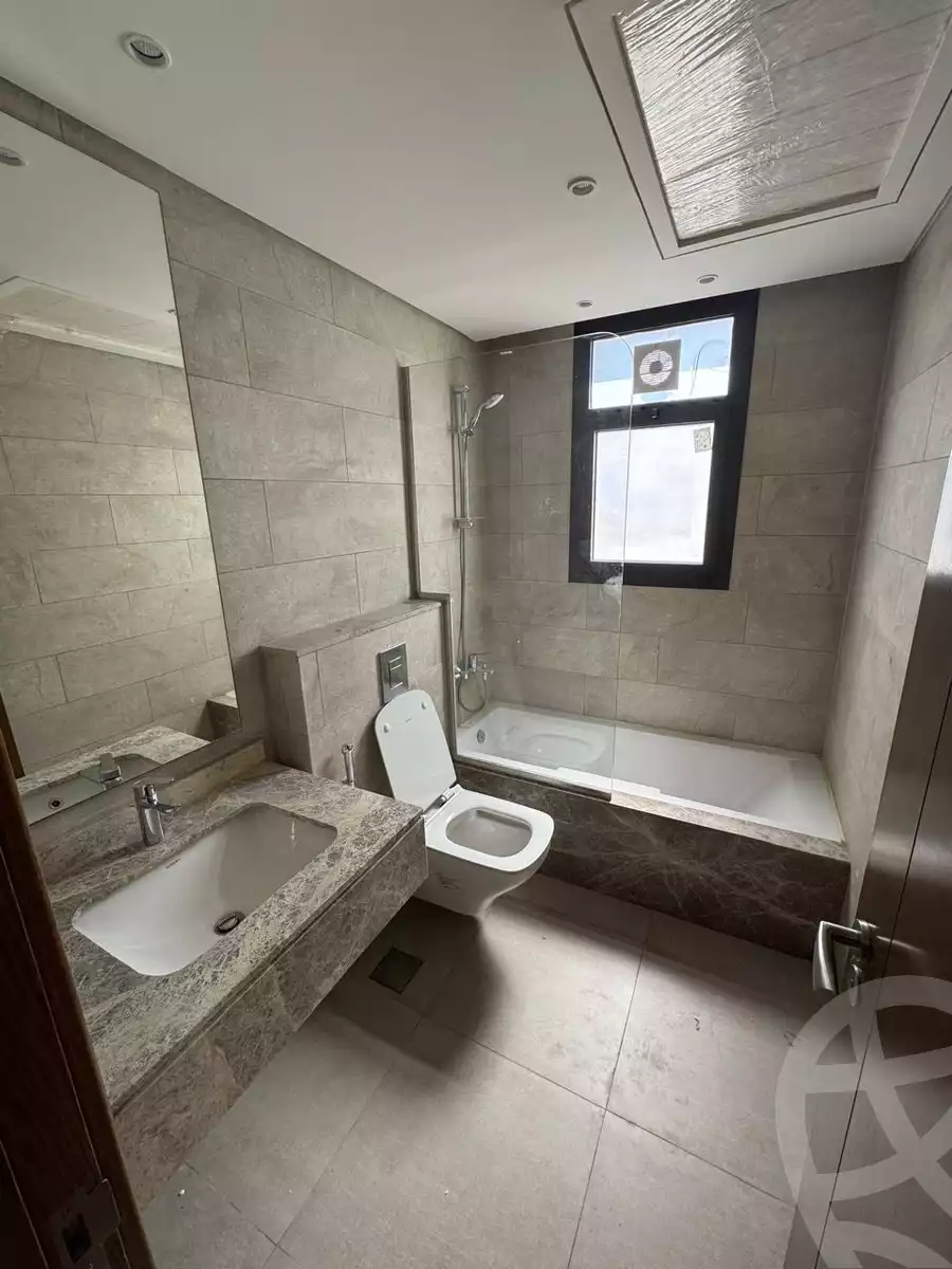 https://aqarmap.com.eg/en/listing/6092486-for-sale-cairo-new-cairo-compounds-district-5