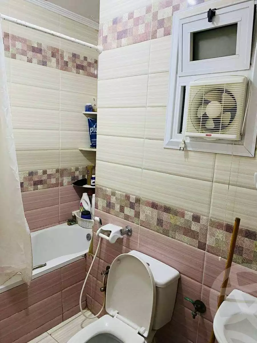 https://aqarmap.com.eg/en/listing/6092640-for-sale-alexandria-l-jmy-el-hanouvel-el-warsha-st