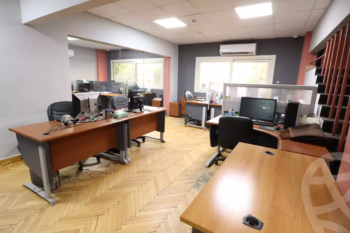 https://aqarmap.com.eg/en/listing/6093004-for-rent-cairo-el-maadi-sarayat-el-maadi-street-20