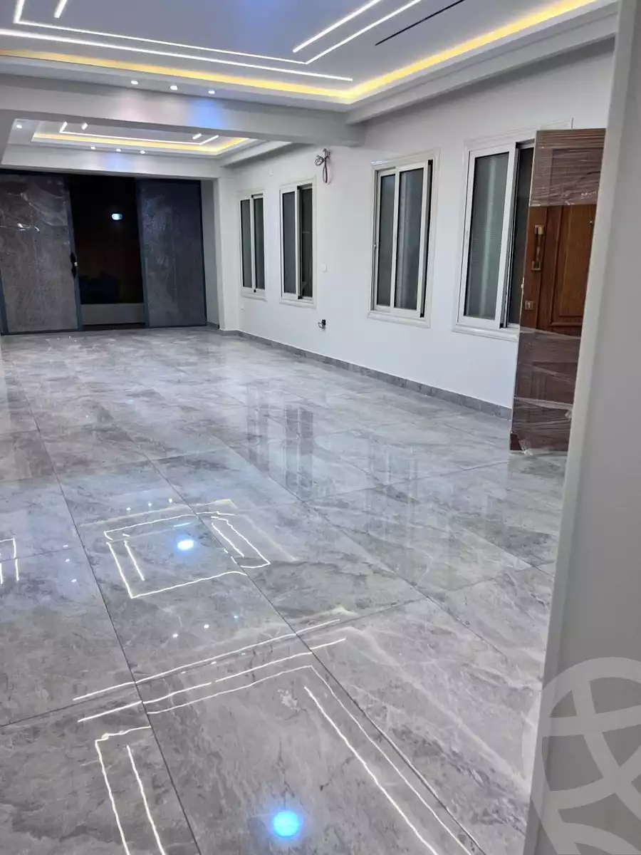https://aqarmap.com.eg/en/listing/6093344-for-rent-cairo-new-cairo-ganob-el-akadamiya-south-academy-h-el-shaheed-mohamed-zrd-st