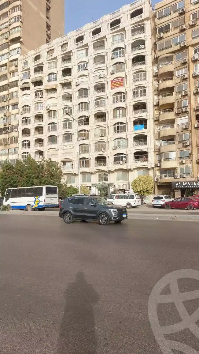 https://aqarmap.com.eg/en/listing/6093567-for-sale-cairo-el-maadi-kornish-el-maadi-al-mashtal-st