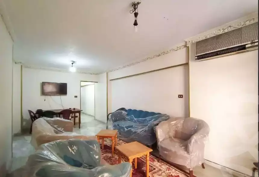 https://aqarmap.com.eg/ar/listing/6093646-for-rent-alexandria-camp-cesar-famous-st