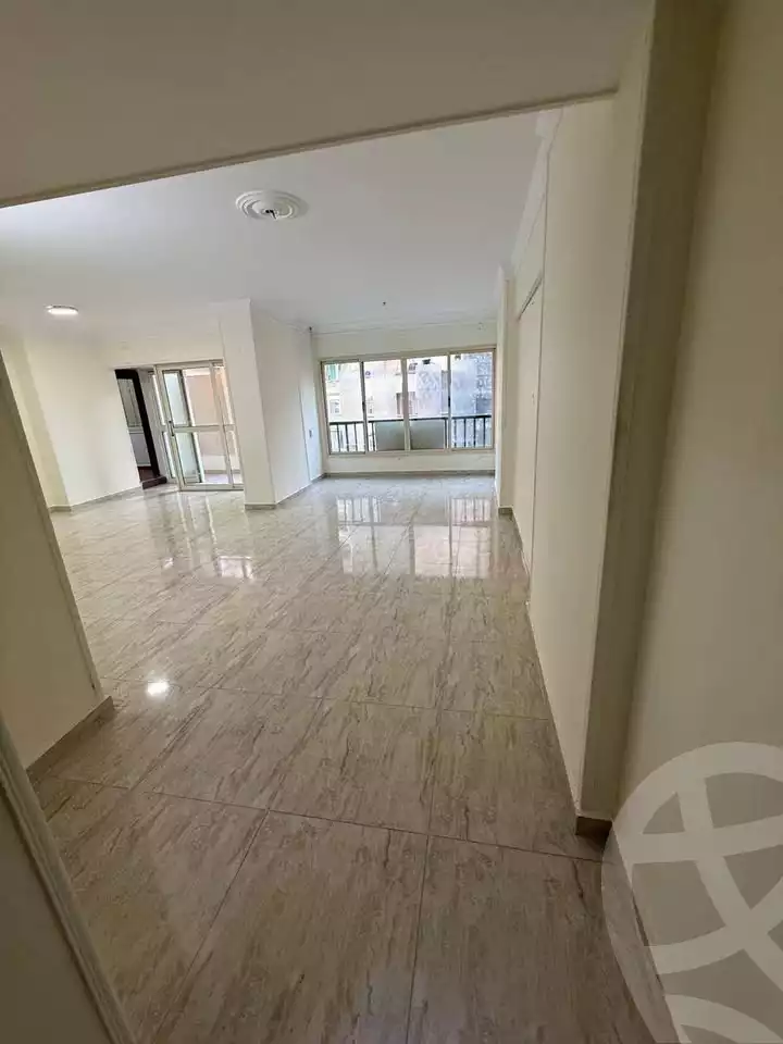 https://aqarmap.com.eg/ar/listing/6094008-for-sale-alexandria-el-montazah-sheraton-towers