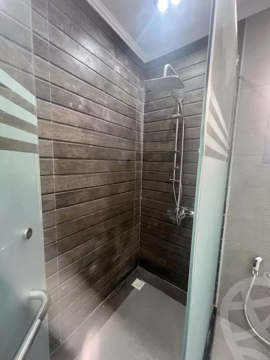 https://aqarmap.com.eg/en/listing/6094071-for-sale-cairo-helwan-helwan-el-sharkeya-abd-el-rahman-pasha-st