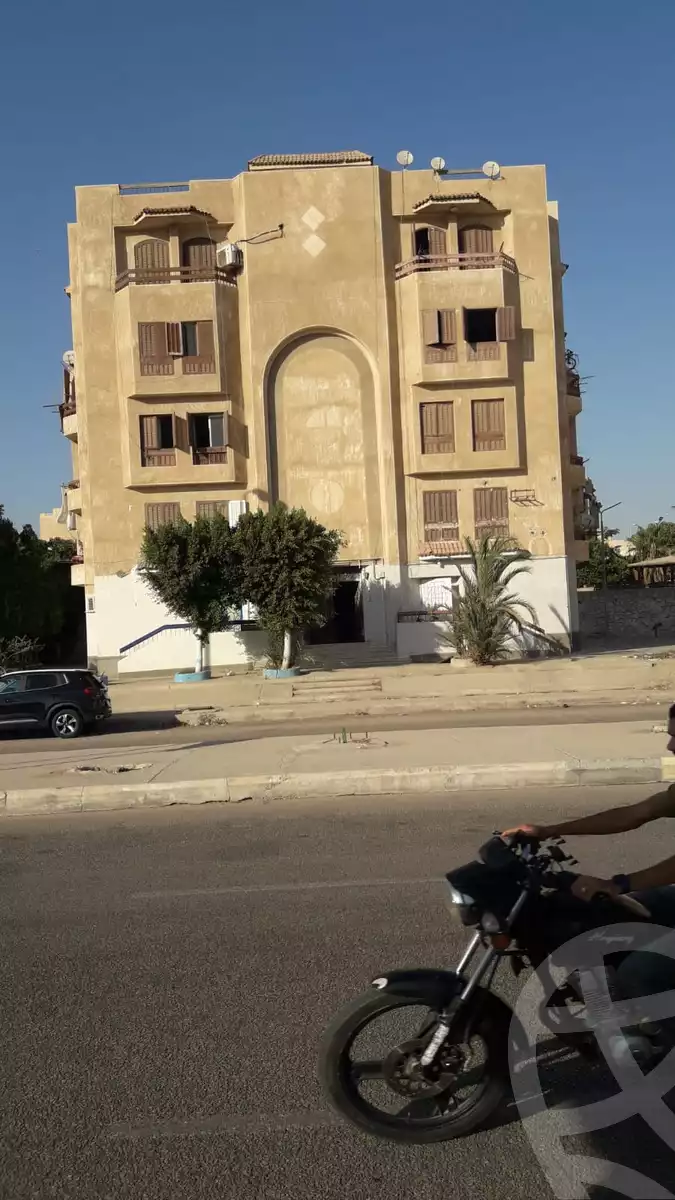 https://aqarmap.com.eg/en/listing/6095119-for-sale-cairo-el-sheikh-zayed-city-el-hay-elsades-ashaer