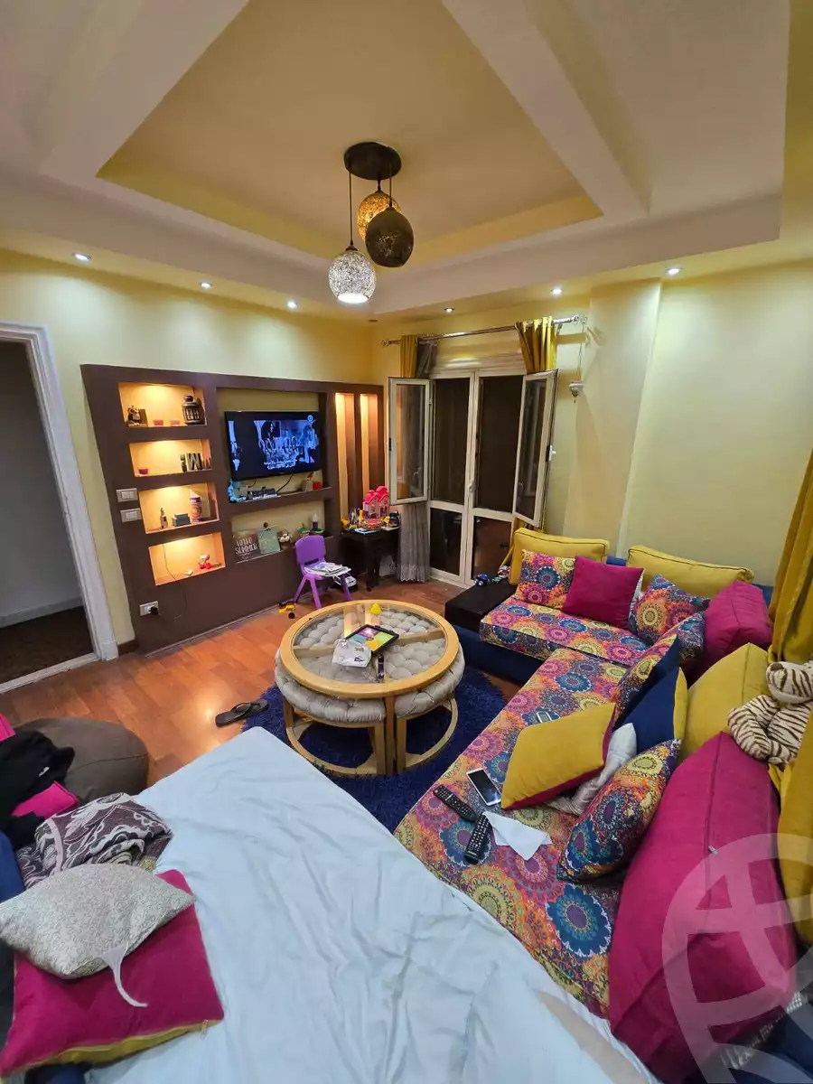 https://aqarmap.com.eg/ar/listing/6095126-for-sale-cairo-mokattam-lhdb-l-ly-shr-krym-bnwn