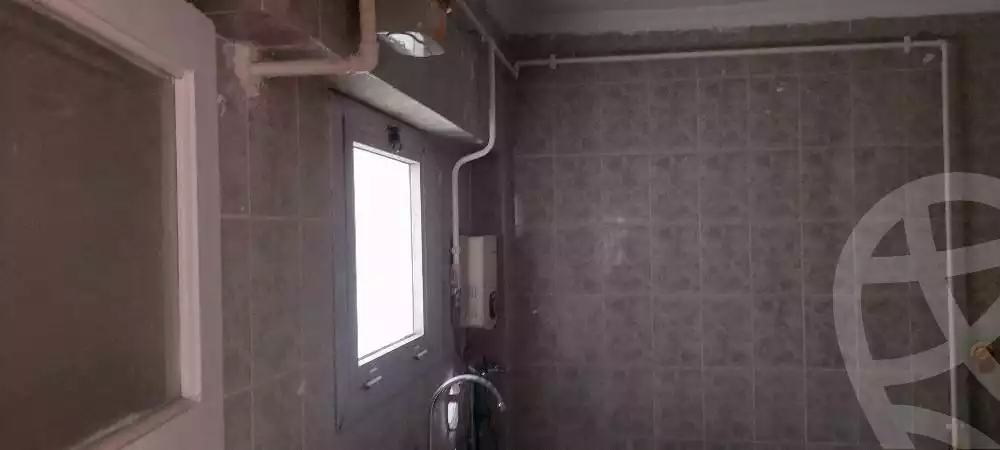 https://aqarmap.com.eg/en/listing/6095266-for-rent-alexandria-el-amreya-margham