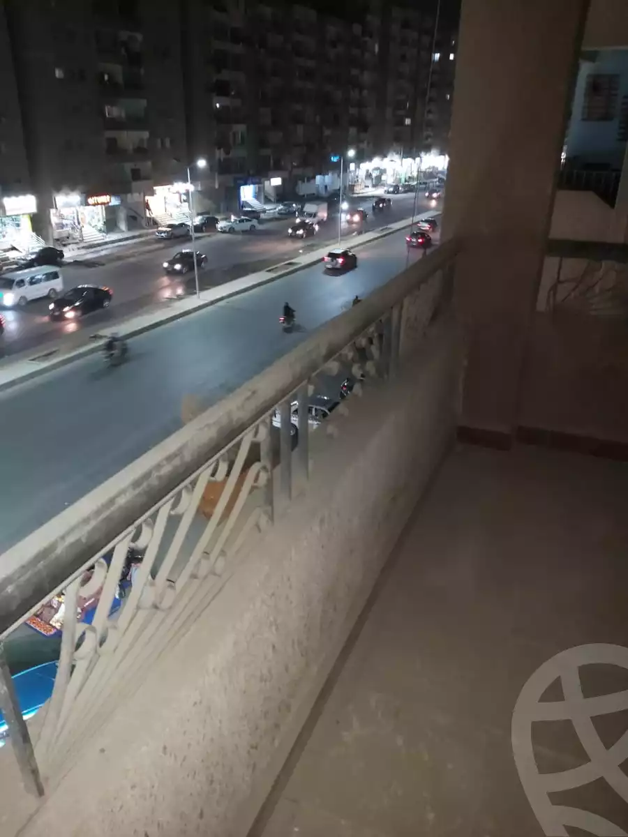 https://aqarmap.com.eg/ar/listing/6095295-for-rent-cairo-mokattam-lhdb-l-ly-shareaa-9