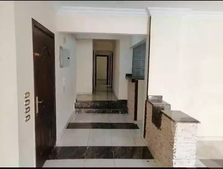 https://aqarmap.com.eg/en/listing/6095299-for-rent-cairo-mokattam-lhdb-l-ly