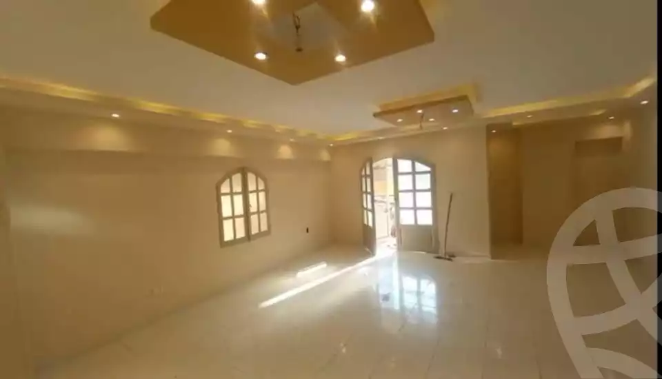 https://aqarmap.com.eg/en/listing/6096124-for-sale-cairo-mokattam-lhdb-l-ly