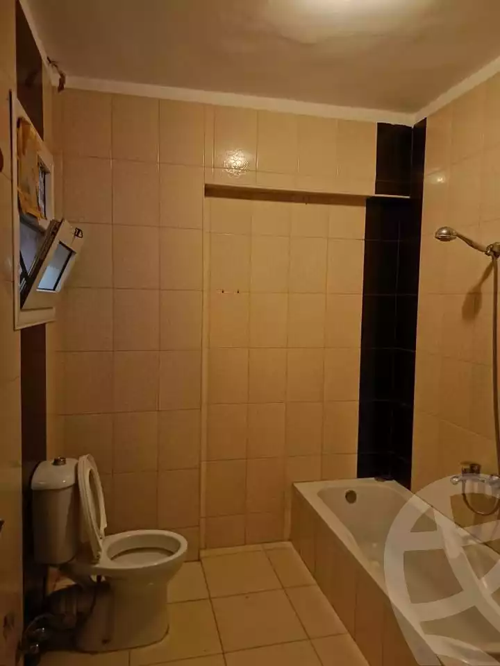 https://aqarmap.com.eg/en/listing/6096278-for-rent-cairo-mokattam-lhdb-l-ly