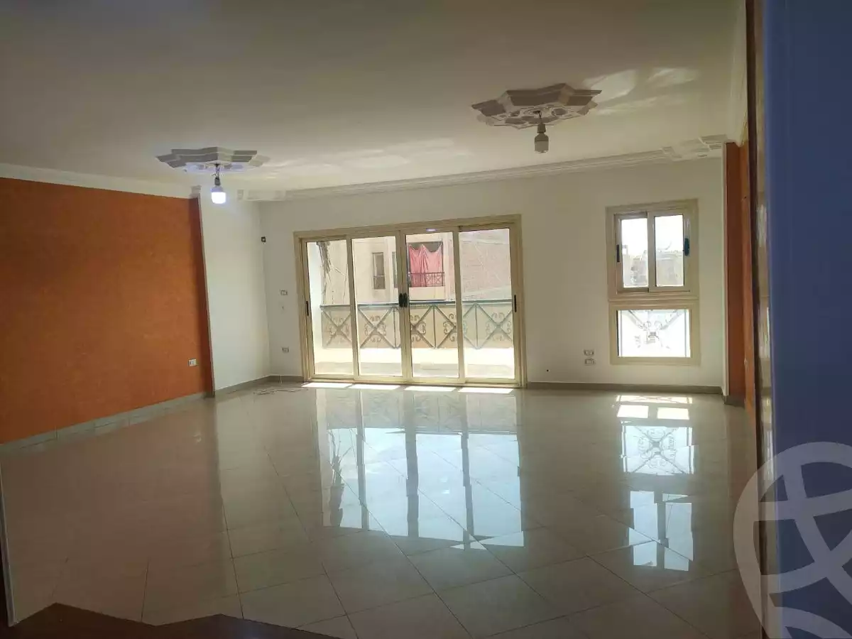 https://aqarmap.com.eg/en/listing/6096622-for-sale-cairo-helwan-helwan-el-sharkeya-mostafa-safwat-st