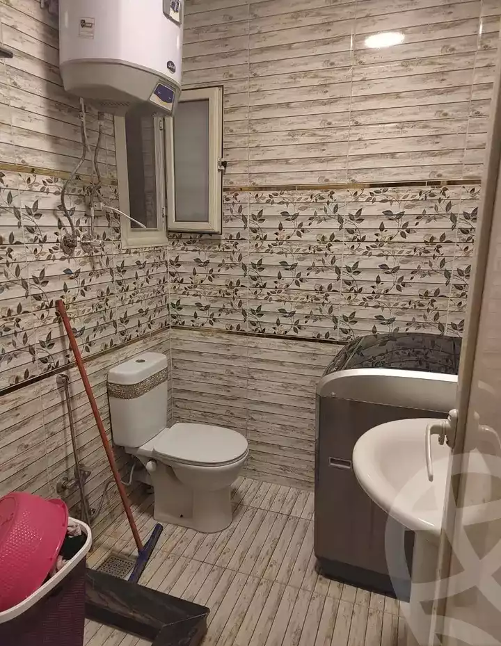 https://aqarmap.com.eg/en/listing/6097192-for-sale-alexandria-l-jmy-lbytsh-bianchiii-el-arbaeen-st