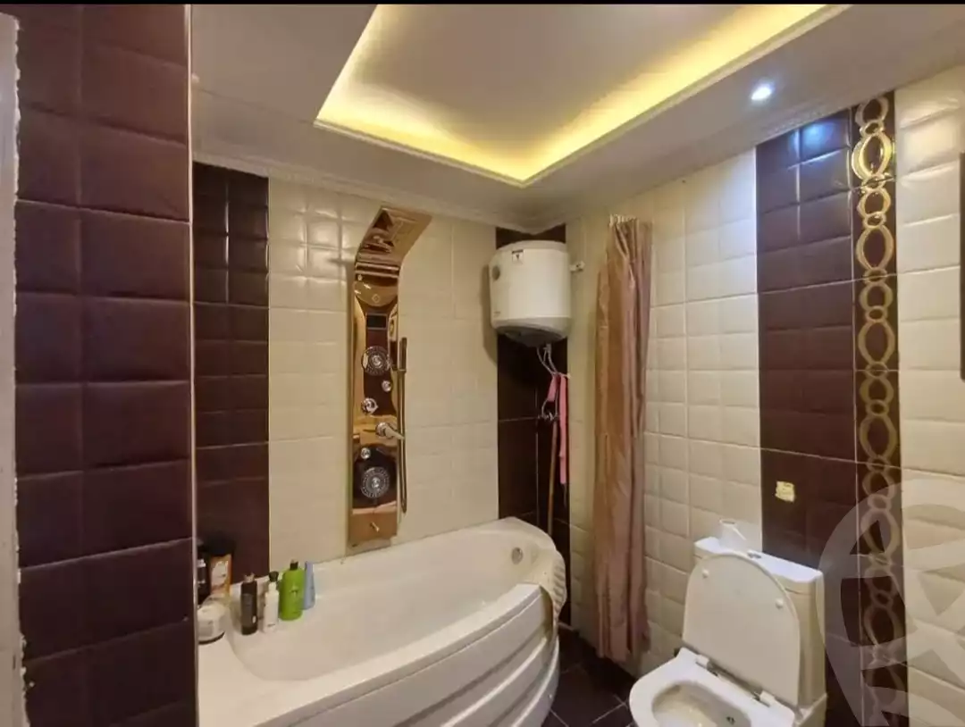 https://aqarmap.com.eg/ar/listing/6097714-for-sale-cairo-mokattam-lhdb-l-ly-shareaa-9