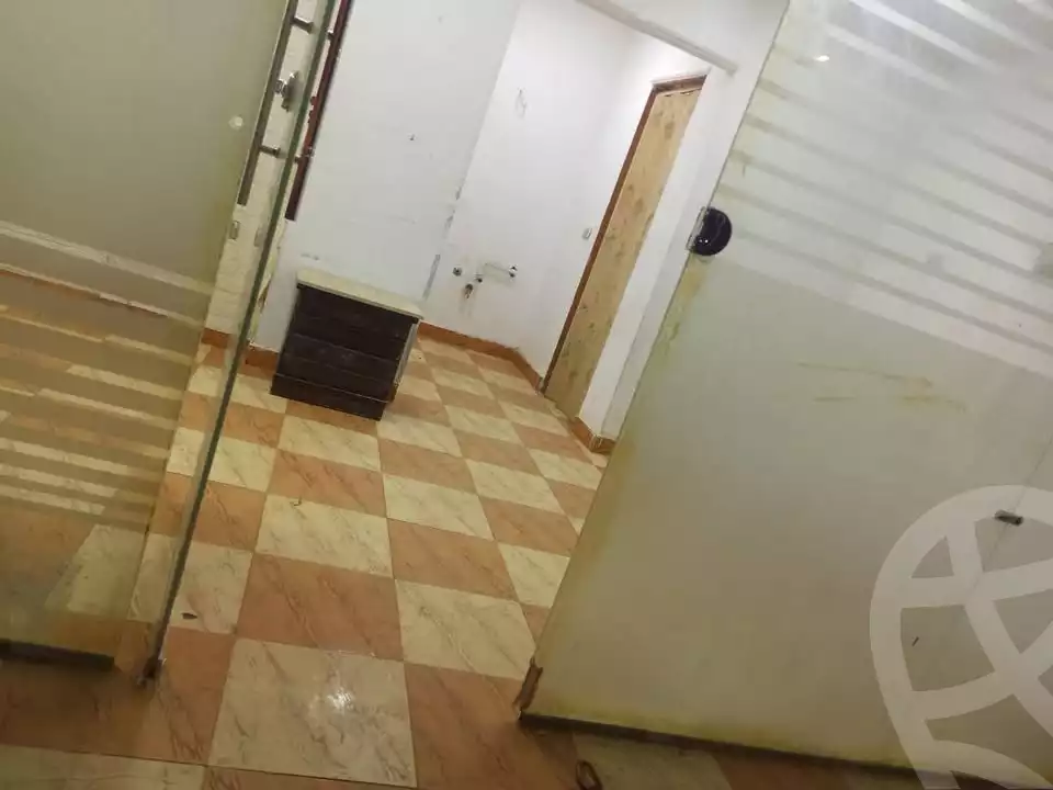 https://aqarmap.com.eg/en/listing/6098927-for-rent-cairo-mokattam-lhdb-l-ly