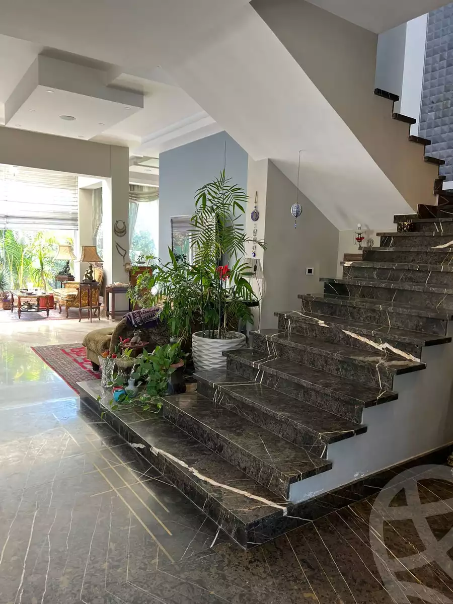 https://aqarmap.com.eg/ar/listing/6099148-for-rent-cairo-el-sheikh-zayed-city-compounds-kmbwnd-ljry-swdyk