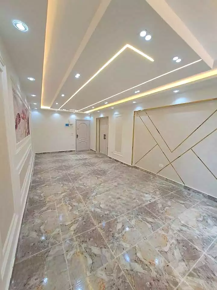 https://aqarmap.com.eg/ar/listing/6099547-for-sale-alexandria-l-jmy-lbytsh-el-zohour-st