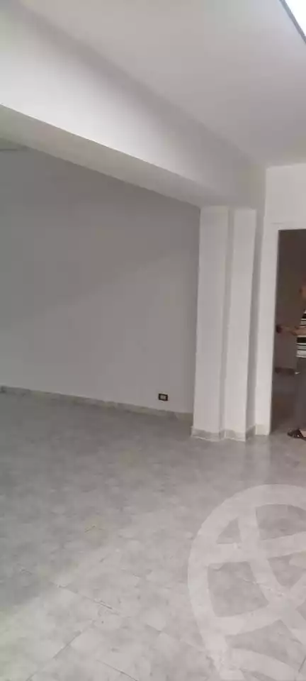 https://aqarmap.com.eg/en/listing/6100878-for-rent-cairo-mokattam-lhdb-l-ly