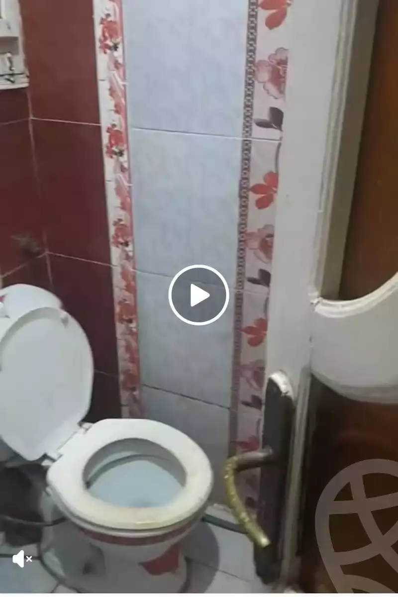 https://aqarmap.com.eg/en/listing/6100946-for-sale-qalyubia-shubra-el-khaima-shubra-el-khaima-city-teraat-el-shabouri-st