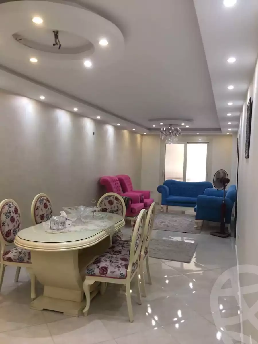https://aqarmap.com.eg/en/listing/6101872-for-sale-cairo-helwan-hadayek-helwan-el-eshrein-st