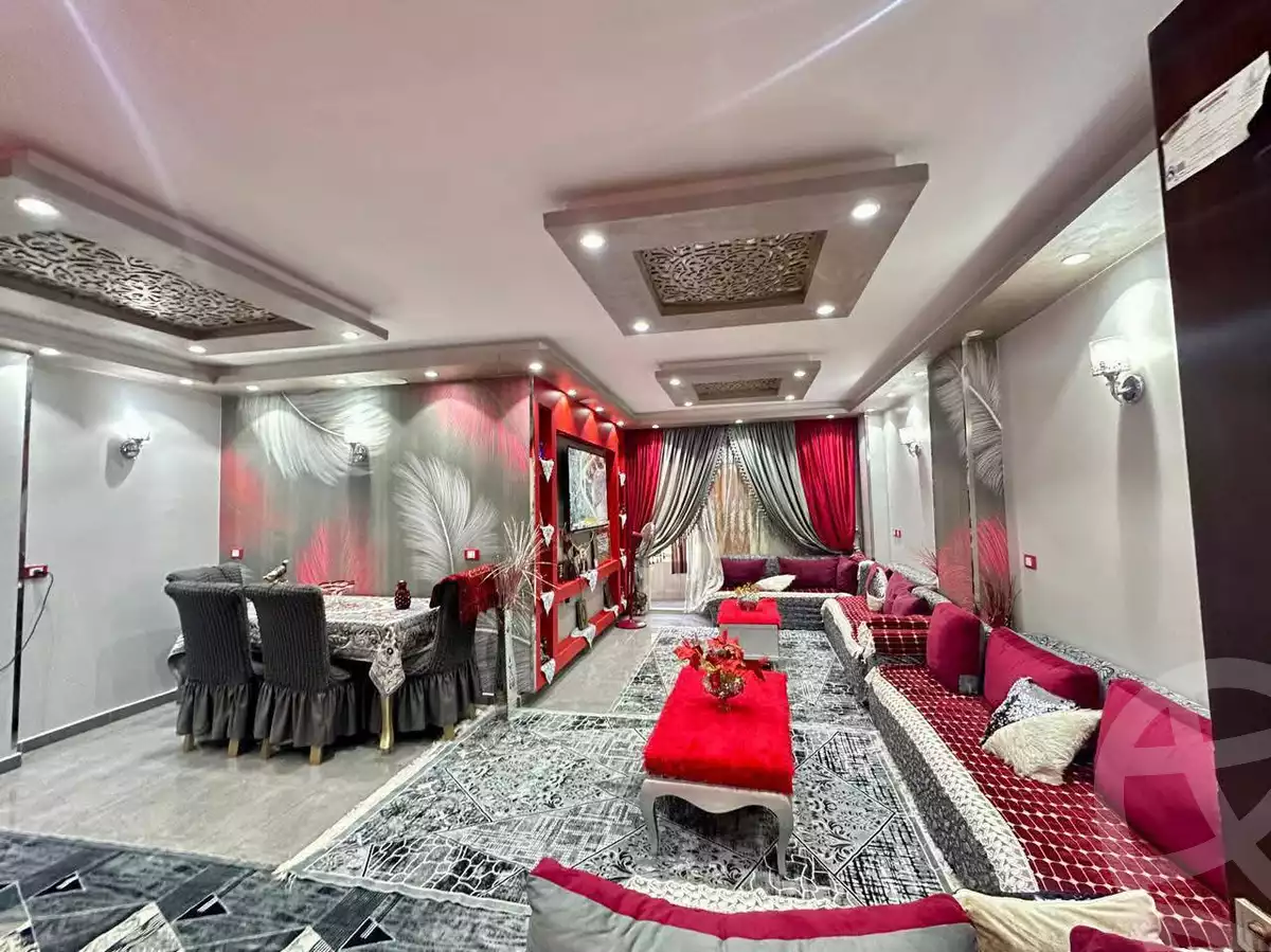 https://aqarmap.com.eg/en/listing/6102507-for-sale-cairo-mokattam-compounds-kmbwnd-jwldn-jyts