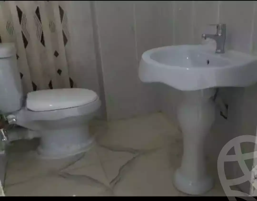https://aqarmap.com.eg/en/listing/6102535-for-sale-cairo-mokattam-el-hadabah-el-wosta