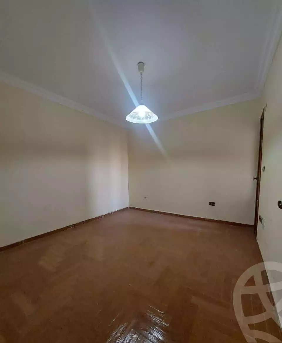 https://aqarmap.com.eg/ar/listing/6102955-for-sale-cairo-mokattam-lhdb-l-ly-el-ashgar-st