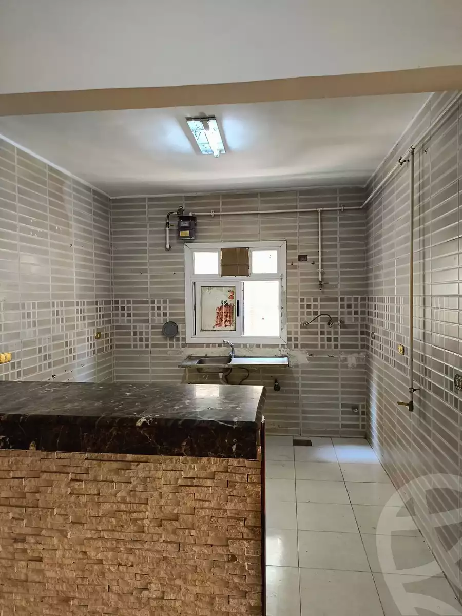 https://aqarmap.com.eg/en/listing/6103926-for-rent-cairo-mokattam-lhdb-l-ly