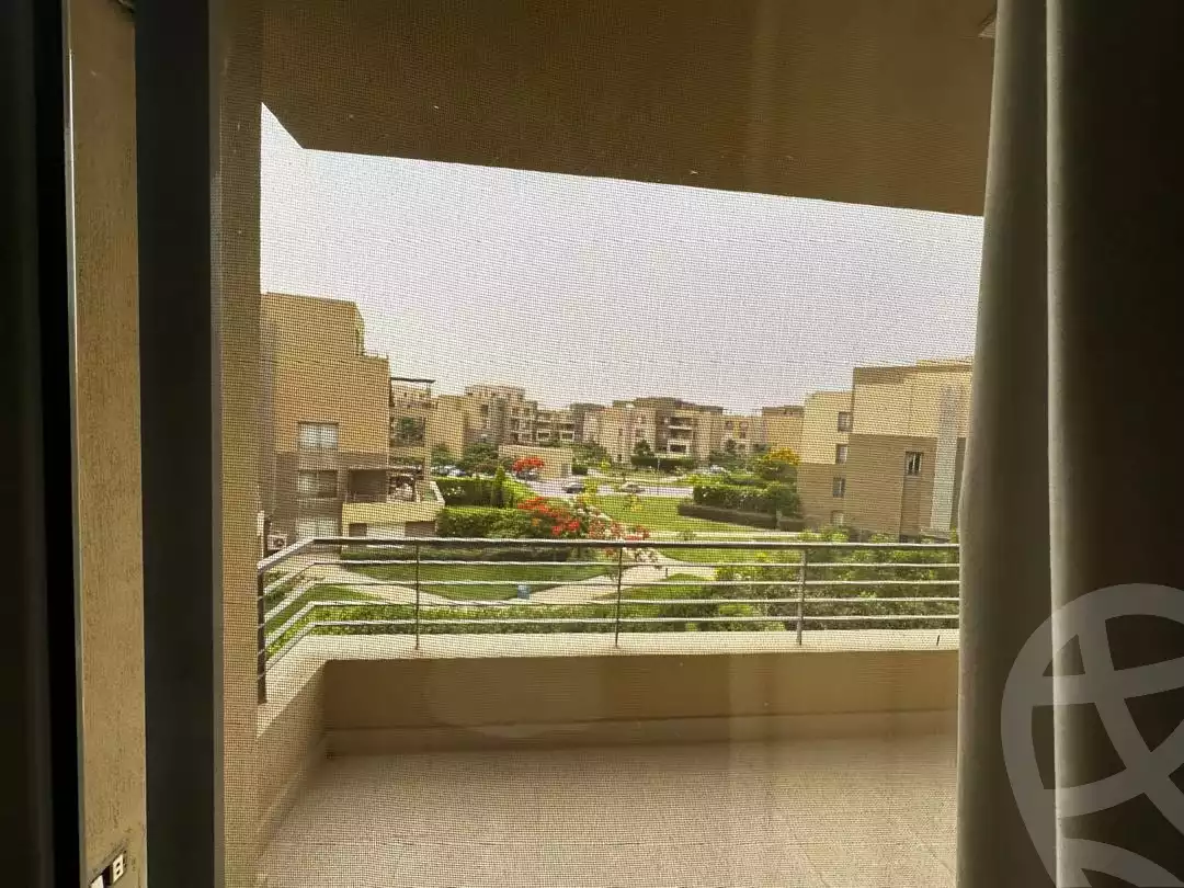 https://aqarmap.com.eg/ar/listing/6104838-for-rent-cairo-6th-of-october-compounds-palm-parks