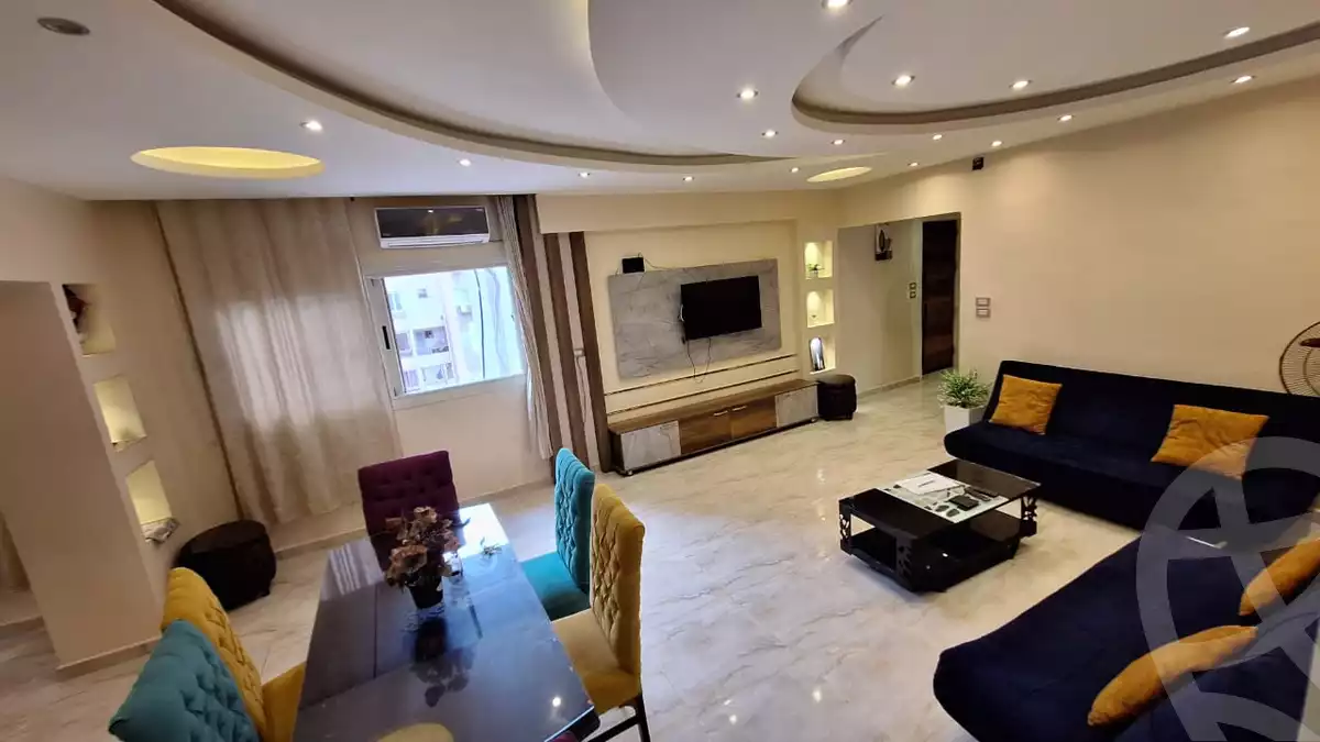 https://aqarmap.com.eg/ar/listing/6104911-for-sale-alexandria-sidi-gaber-shr-sydy-jbr