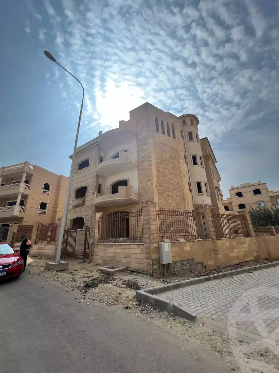 https://aqarmap.com.eg/en/listing/6105203-for-sale-cairo-6th-of-october-garb-someed-neighborhood-9th
