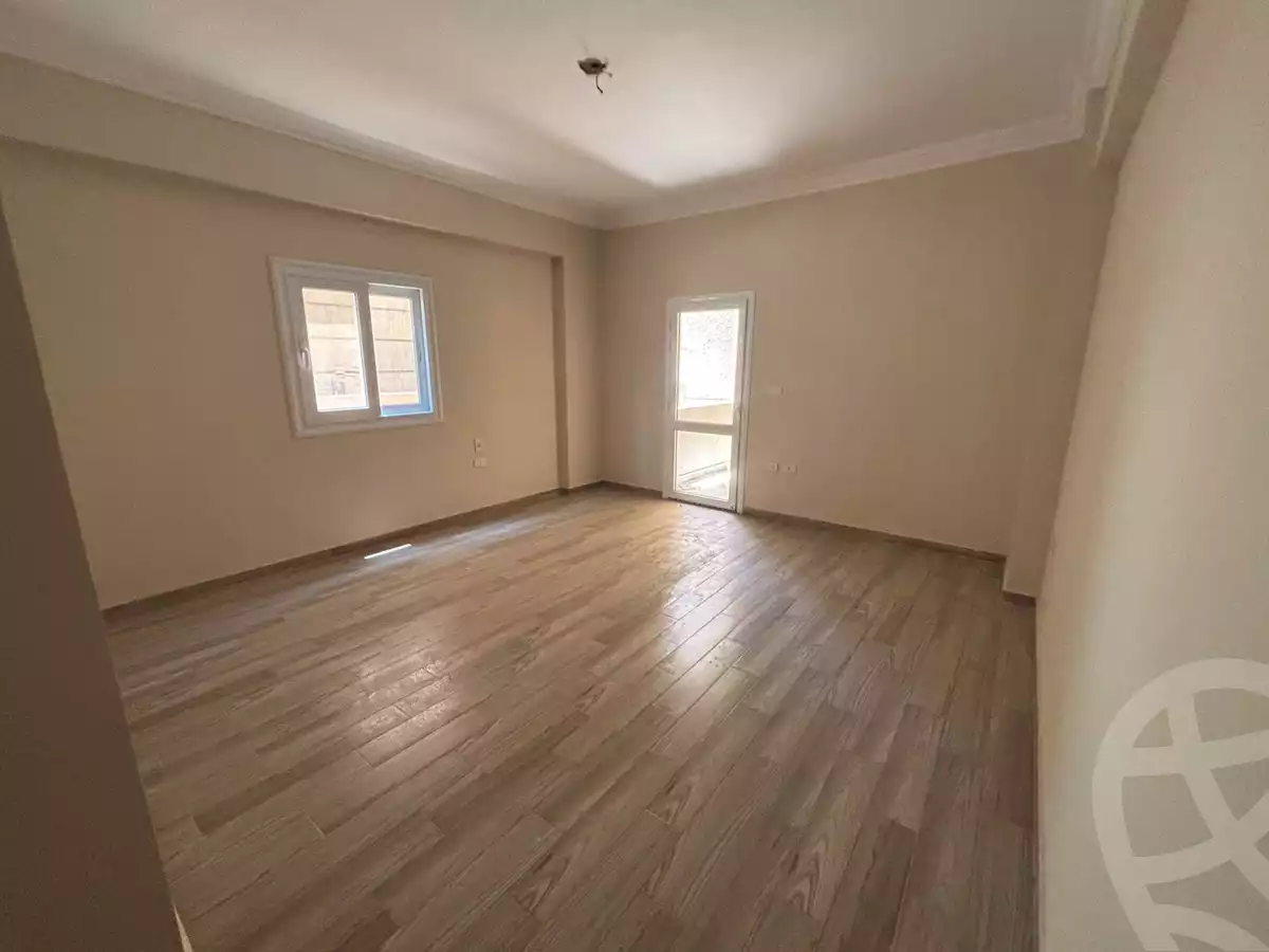 https://aqarmap.com.eg/ar/listing/6105288-for-rent-cairo-new-cairo-el-yassamin-el-yasmeen-2