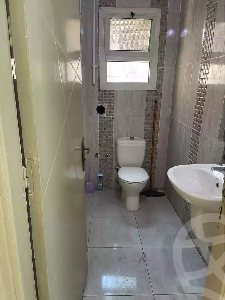 https://aqarmap.com.eg/ar/listing/6105766-for-rent-cairo-el-mohandesen-shareaa-ahmed-orabi