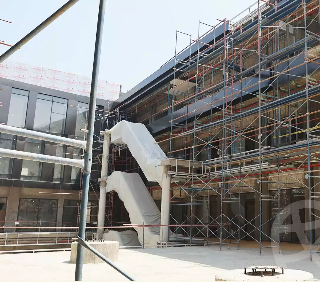 https://aqarmap.com.eg/en/listing/6105775-for-sale-cairo-new-cairo-compounds-n-skwyr-mwl-nfynyty-llttwyr