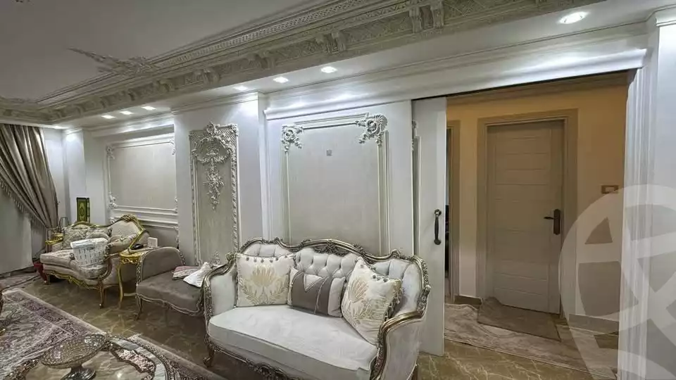 https://aqarmap.com.eg/ar/listing/6105821-for-sale-alexandria-l-jmy-lbytsh-bianchiii-el-arbaeen-st