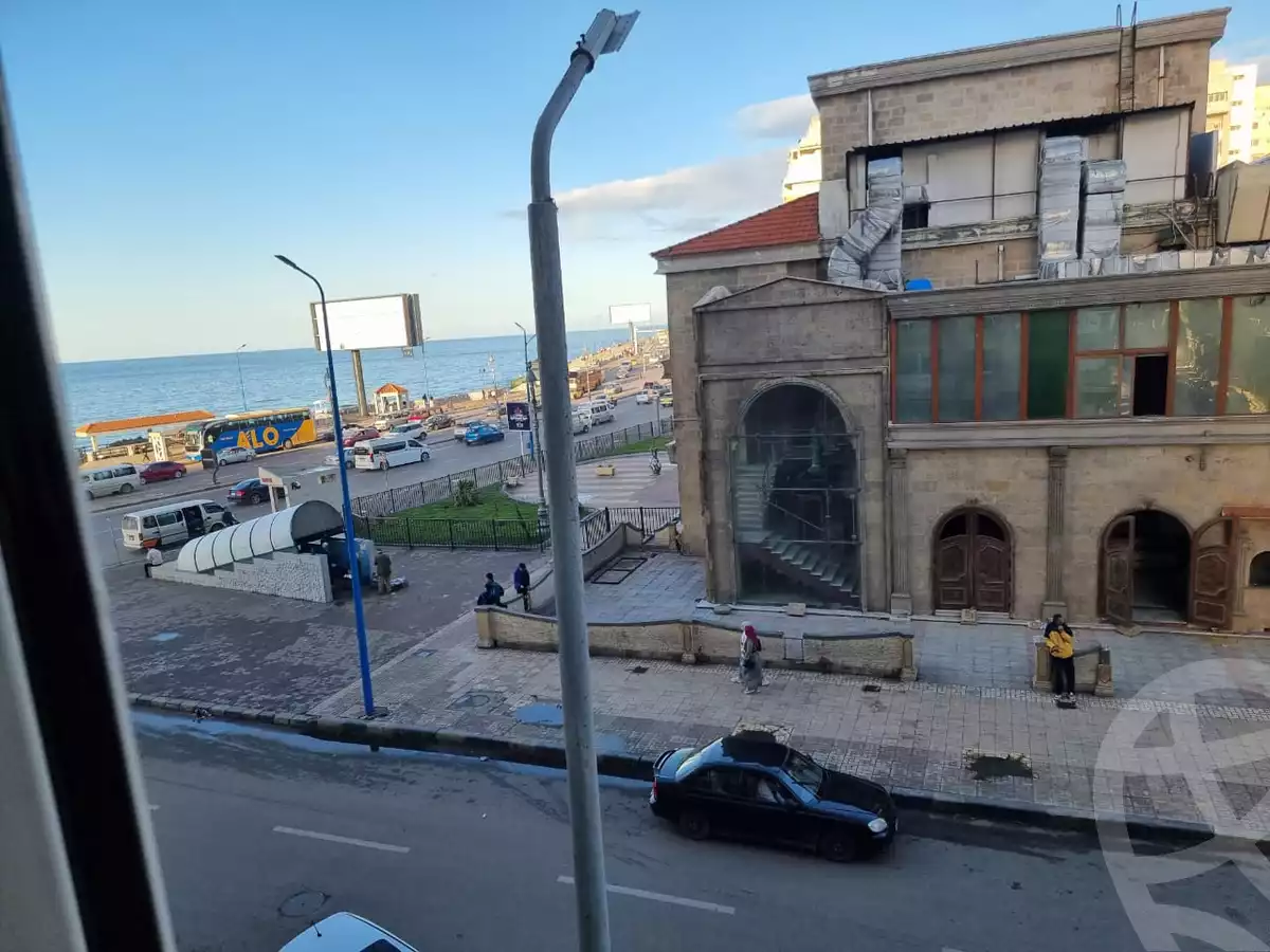https://aqarmap.com.eg/en/listing/6106468-for-rent-alexandria-el-chatby