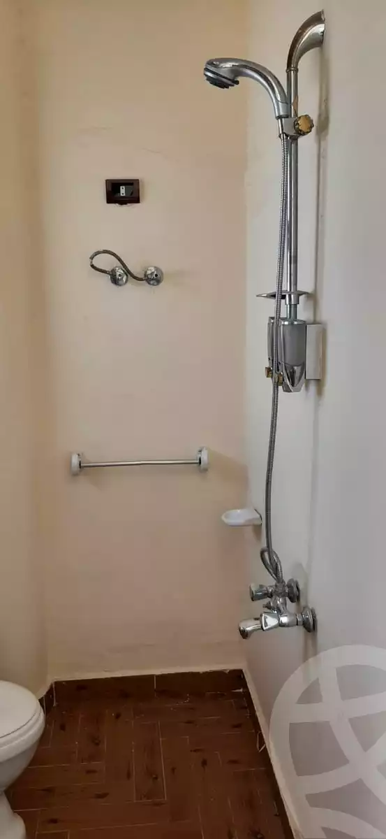 https://aqarmap.com.eg/ar/listing/6106966-for-rent-cairo-new-cairo-lqt-lthlth