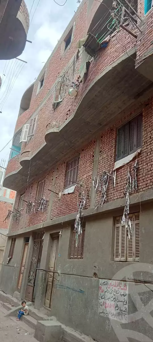 https://aqarmap.com.eg/en/listing/6107449-for-sale-qalyubia-qlioub-zawet-el-ngar